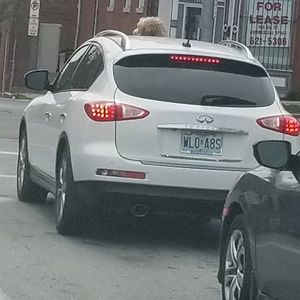 Meet your Posher, Charles